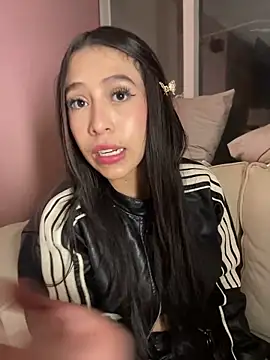 Snapshot of AlanaMartinez_Pink chatting on 04-12-26, 08:50 AlanaMartinez Pink online show from 04-12-26, 08:50