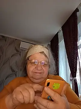 Snapshot of MartaMia68 chatting on 06-03-26, 05:06 MartaMia68 online show from 06-03-26, 05:06