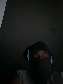 Snapshot of Gamergoons chatting on 04-09-26, 02:24 Gamergoons online show from 04-09-26, 02:24