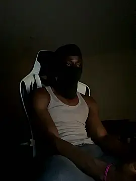 Snapshot of Gamergoons chatting on 04-10-26, 12:06 Gamergoons online show from 04-10-26, 12:06