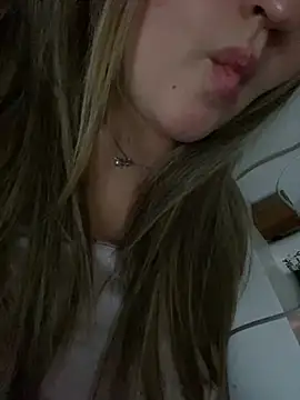 Mili Bou online show from 04-19-26, 02:56