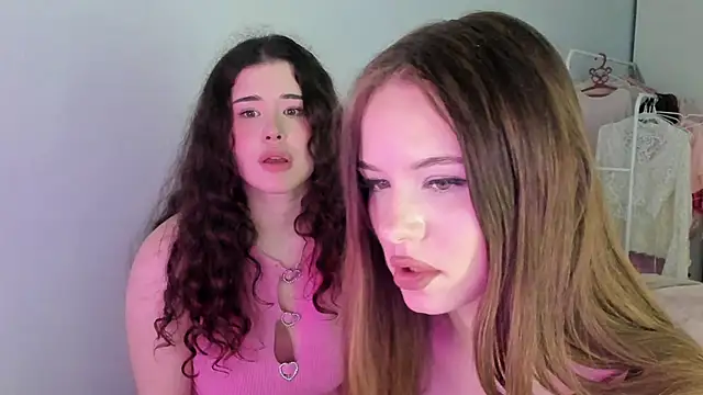 Snapshot of ChloeBlisss chatting on 05-16-26, 10:36 ChloeBlisss online show from 05-16-26, 10:36
