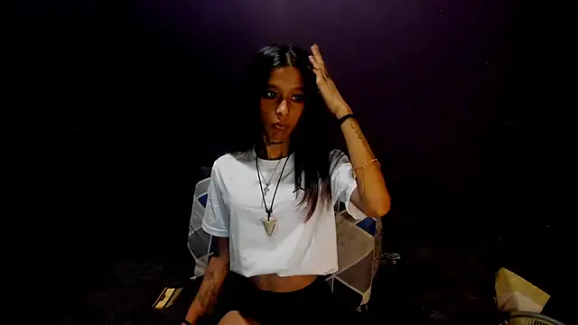 Indianteezerr online show from 07-17-26, 11:51