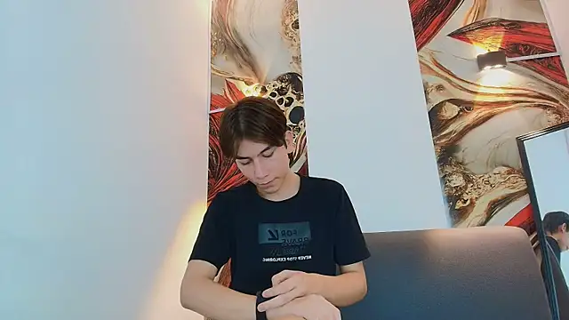 RAPHAEL NYON1 online show from 05-14-26, 03:47
