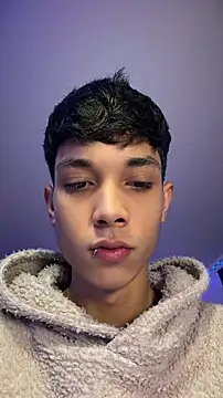 RoughDiamond  online show from 04-15-26, 11:49