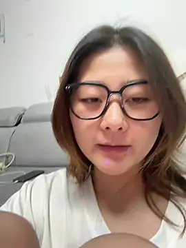Snapshot of Mu-Mu520 chatting on 04-23-26, 12:29 Mu-Mu520 online show from 04-23-26, 12:29