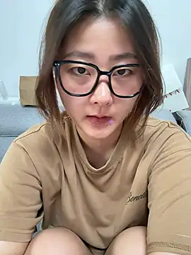 Snapshot of Mu-Mu520 chatting on 04-25-26, 10:29 Mu-Mu520 online show from 04-25-26, 10:29