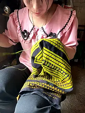 Maianly online show from 04-17-26, 02:36