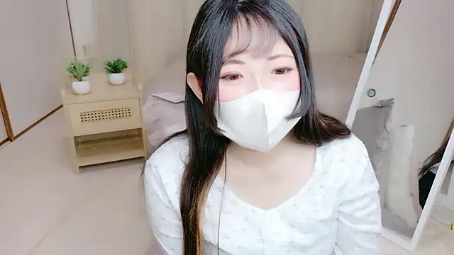 Satomi nn online show from 05-09-26, 12:36