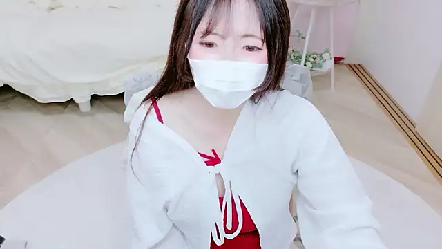 Satomi nn online show from 04-24-26, 04:36