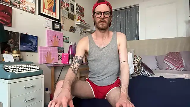 gnickname online show from 06-30-26, 12:32