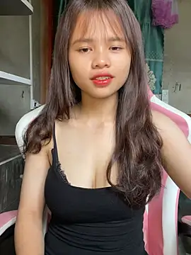 Snapshot of mayha11 chatting on 04-23-26, 01:23 mayha11 online show from 04-23-26, 01:23