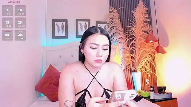 Snapshot of kitty_bluuee chatting on 07-06-26, 04:08 kitty bluuee online show from 07-06-26, 04:08
