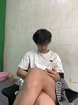 Snapshot of titi-999 chatting on 07-17-26, 11:07 titi-999 online show from 07-17-26, 11:07
