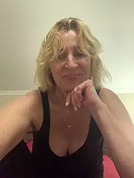 Beautiful Princess Diana online show from 04-16-26, 09:37