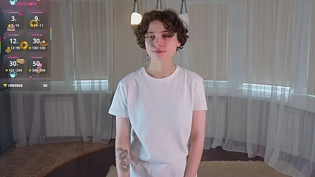 Snapshot of AllisonKierce chatting on 05-30-26, 03:35 AllisonKierce online show from 05-30-26, 03:35