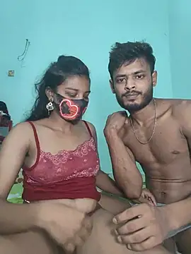 Snapshot of Hot-Couple4 chatting on 05-22-26, 05:11 Hot-Couple4 online show from 05-22-26, 05:11