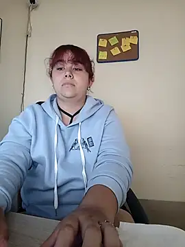 AliceScoot  online show from 05-08-26, 05:39