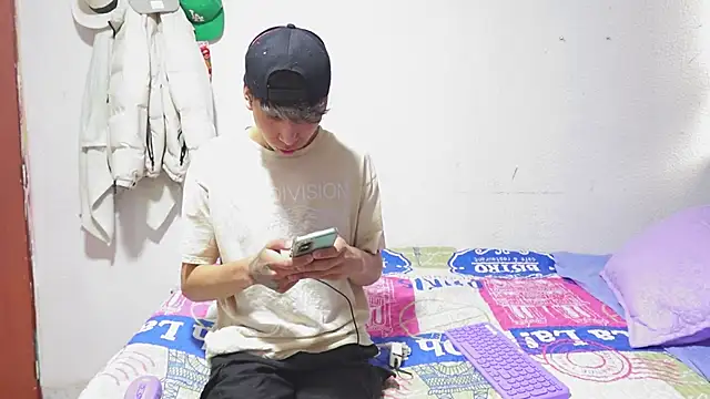 Alexander 2003Castro online show from 04-12-26, 05:49