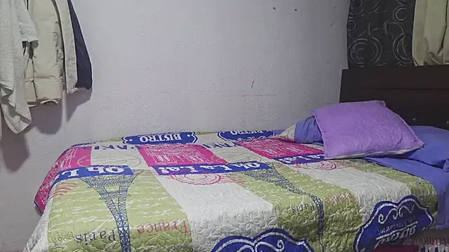 Alexander 2003Castro online show from 04-11-26, 05:04