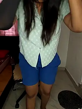Tamilmoon006 online show from 07-12-26, 05:08