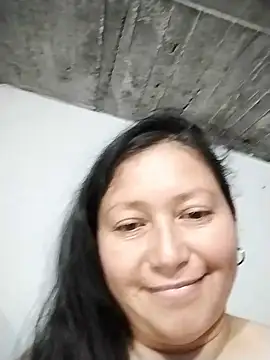 Snapshot of Dayis_2 chatting on 06-11-26, 02:53 Dayis 2 online show from 06-11-26, 02:53