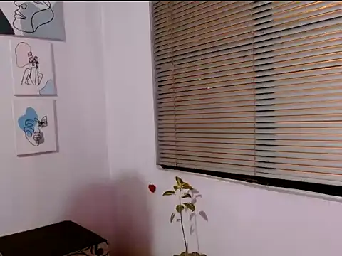 alisonnturbay online show from 04-21-26, 02:47