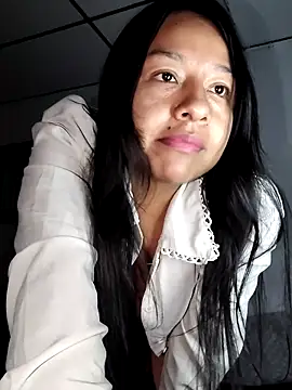 Snapshot of alisonnturbay chatting on 06-30-26, 02:55 alisonnturbay online show from 06-30-26, 02:55