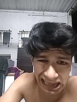 kdboy04 online show from 04-20-26, 06:31