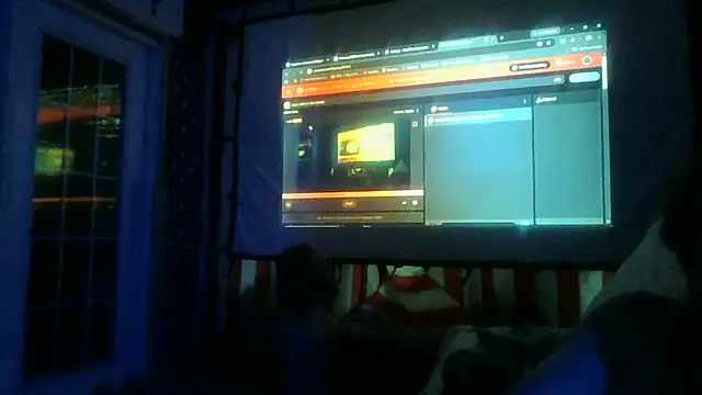 Toytroy197413 online show from 04-18-26, 09:44