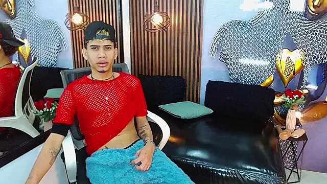 Snapshot of Skinny_cute_Alyer chatting on 06-14-26, 02:24 Skinny cute Alyer online show from 06-14-26, 02:24