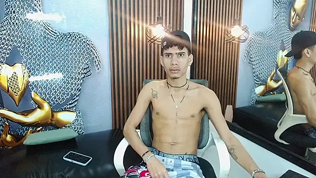 Skinny cute Alyer online show from 05-06-26, 02:04