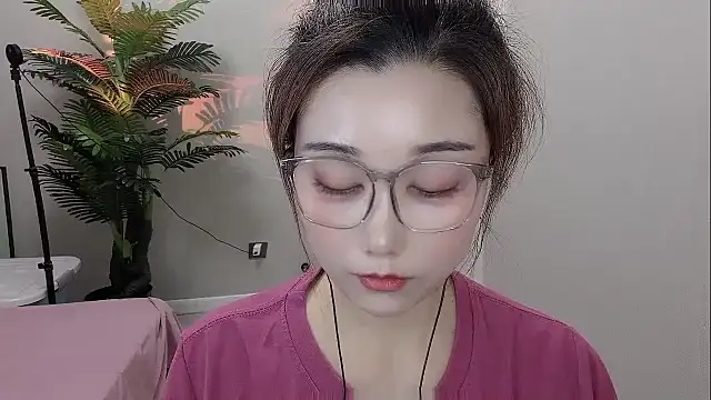 Yunxi- online show from 04-18-26, 01:35