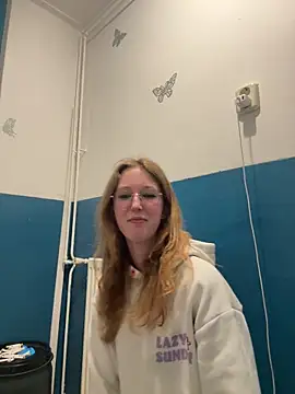 SweetNatalie699 online show from 04-09-26, 07:20