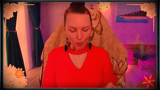 Snapshot of LanaRadiance chatting on 07-24-26, 10:00 LanaRadiance online show from 07-24-26, 10:00