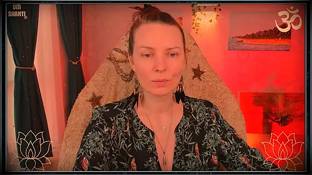 Snapshot of LanaRadiance chatting on 07-18-26, 02:25 LanaRadiance online show from 07-18-26, 02:25