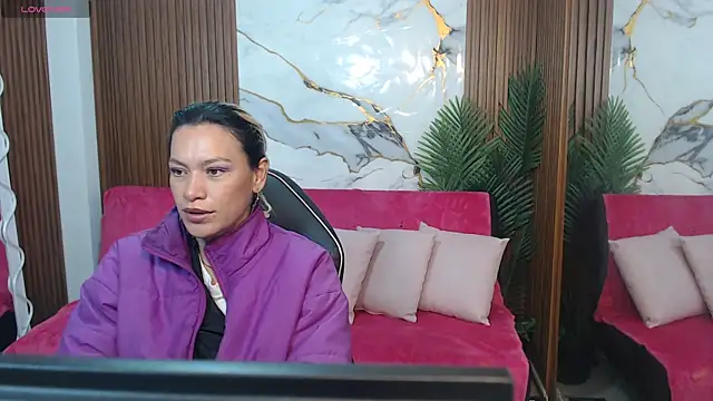 Snapshot of alonddra_tay chatting on 05-12-26, 11:38 alonddra tay online show from 05-12-26, 11:38