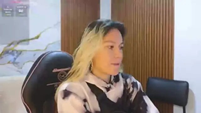 Snapshot of alonddra_tay chatting on 07-01-26, 11:43 alonddra tay online show from 07-01-26, 11:43
