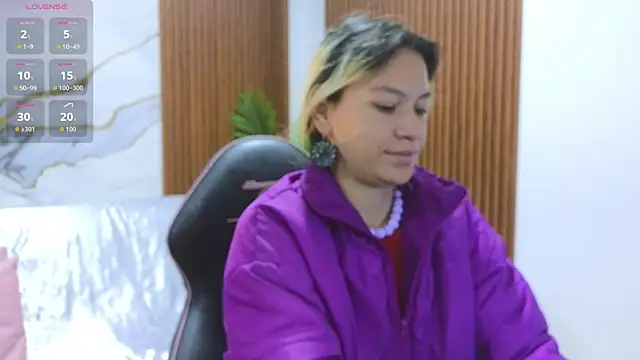 Snapshot of alonddra_tay chatting on 07-02-26, 11:38 alonddra tay online show from 07-02-26, 11:38