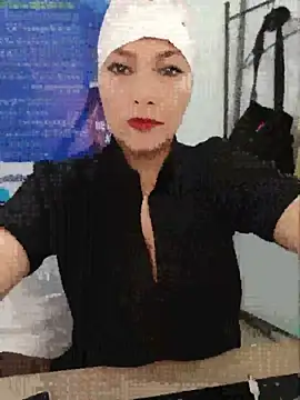 Snapshot of LUISA__07 chatting on 06-09-26, 02:51 LUISA 07 online show from 06-09-26, 02:51