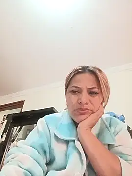 Snapshot of LUISA__07 chatting on 05-02-26, 01:55 LUISA 07 online show from 05-02-26, 01:55