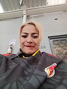 Snapshot of LUISA__07 chatting on 05-31-26, 10:32 LUISA 07 online show from 05-31-26, 10:32