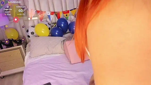 ChloeCartier online show from 06-27-26, 08:15