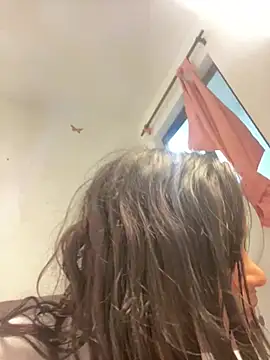 Snapshot of PetiteNai chatting on 04-12-26, 11:52 PetiteNai online show from 04-12-26, 11:52