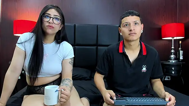 TomAndGia online show from 05-05-26, 12:19
