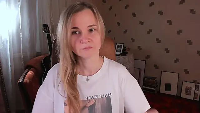 MiaSparkes online show from 06-14-26, 11:11