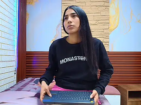 mellaniemonroe303av online show from 04-12-26, 12:08