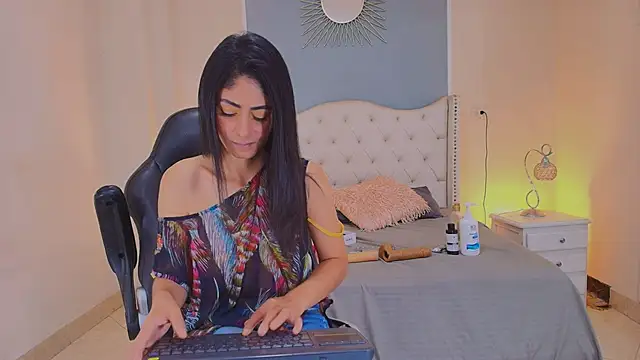 Snapshot of elizabeth_santos1 chatting on 05-27-26, 09:22 elizabeth santos1 online show from 05-27-26, 09:22