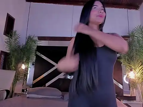 sophi star online show from 04-13-26, 06:12