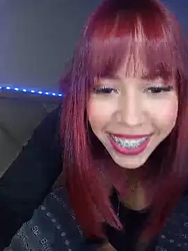 Snapshot of Samiragrey chatting on 05-18-26, 11:20 Samiragrey online show from 05-18-26, 11:20